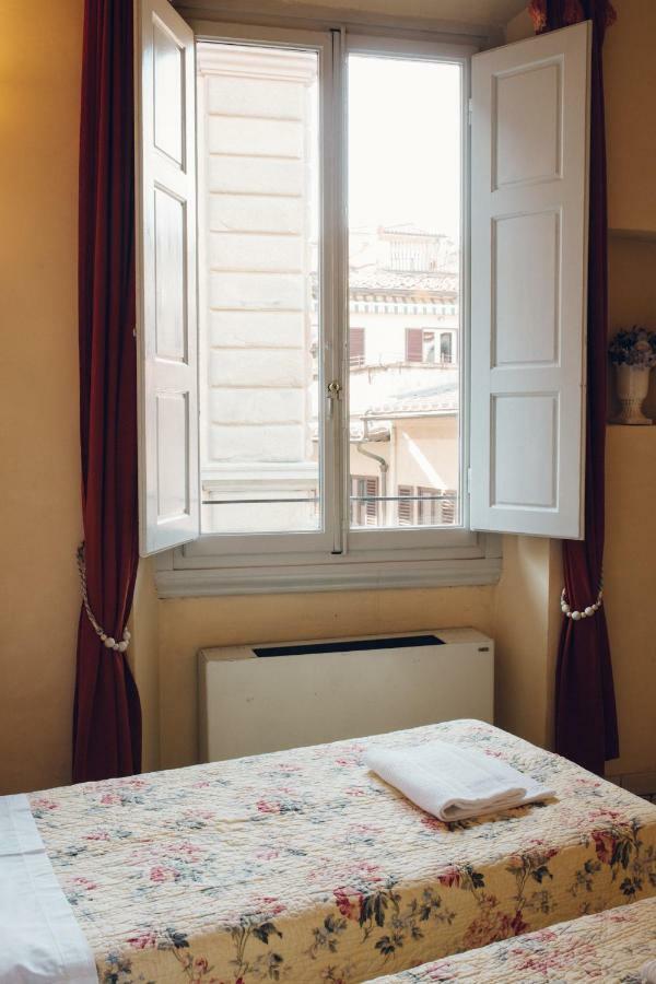 B&B Life Style Novecento Florence Exterior photo